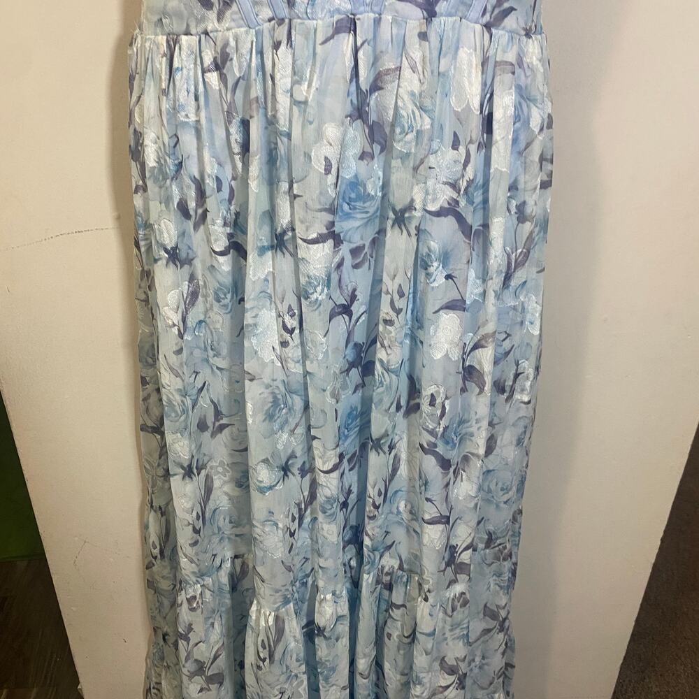 Lulus NWT Special Moment Light Blue Floral Strapless Bustier Maxi Dress Sz 2X - Picture 4 of 14
